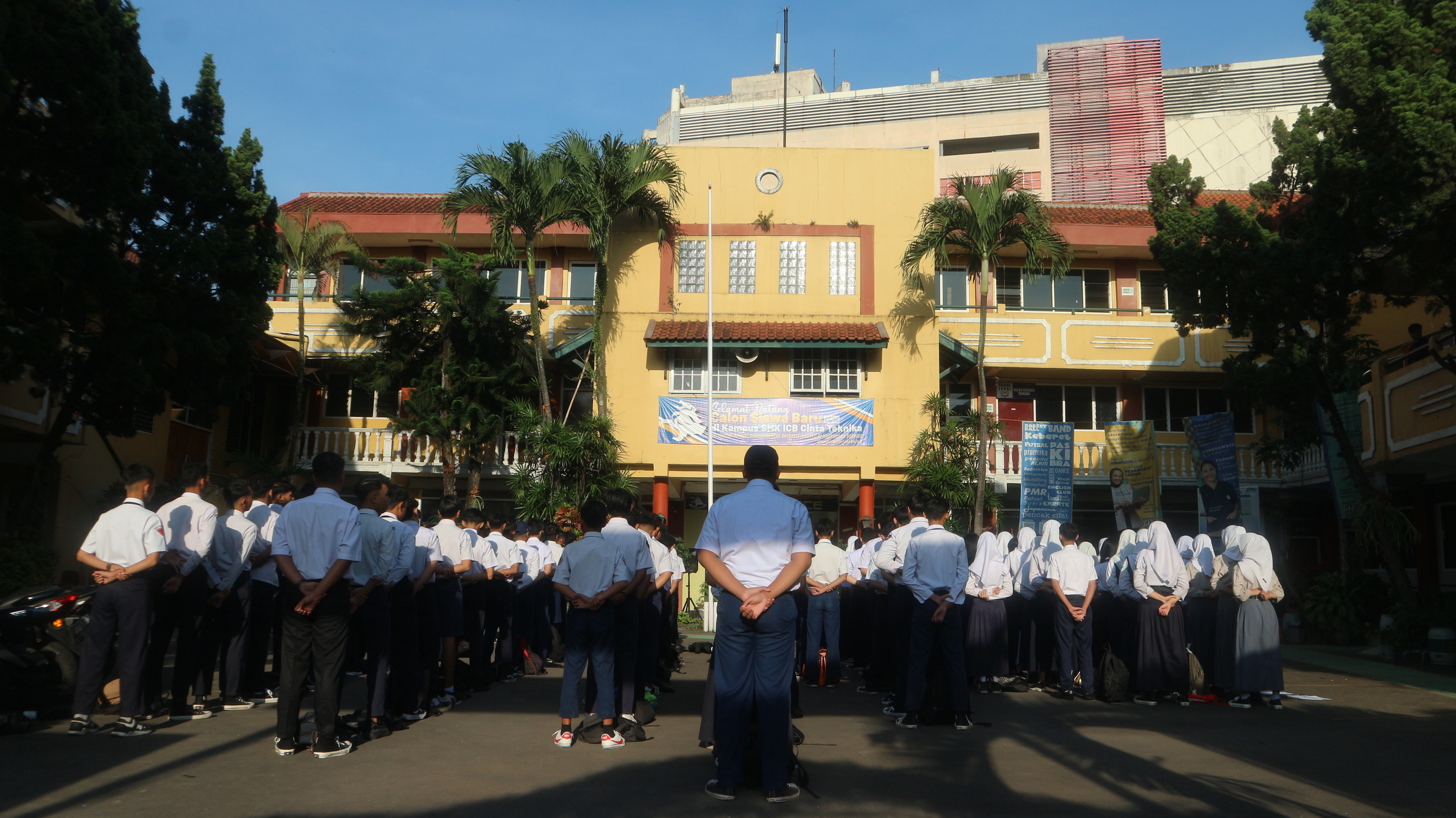 Galeri Gambar